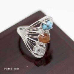 bague plusieurs pierres