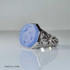 Détail de la monture argentée style persan pour bague homme