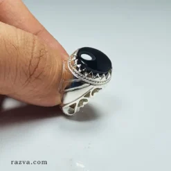 Bague ovale pour homme en agate noire brillante et monture argent