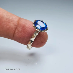 Bague personnalisable en topaze bleue faite main en Iran