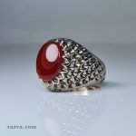 bague-homme-agate-rouge-design-audacieux