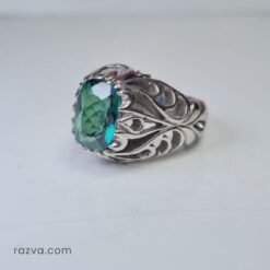 Bijou en argent pour homme avec pierre précieuse topaze verte luxueuse