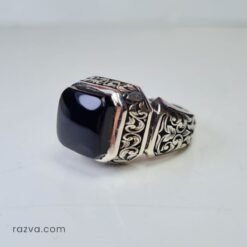 Bijou en argent fait main avec agate noire yéménite, style élégant et puissant