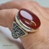 Bague homme en agate rouge yéménite naturelle avec monture artisanale