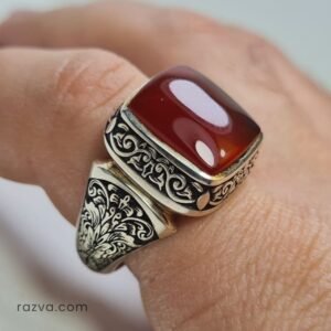 Chevalière mixte en argent avec pierre agate rouge yéménite artisanale