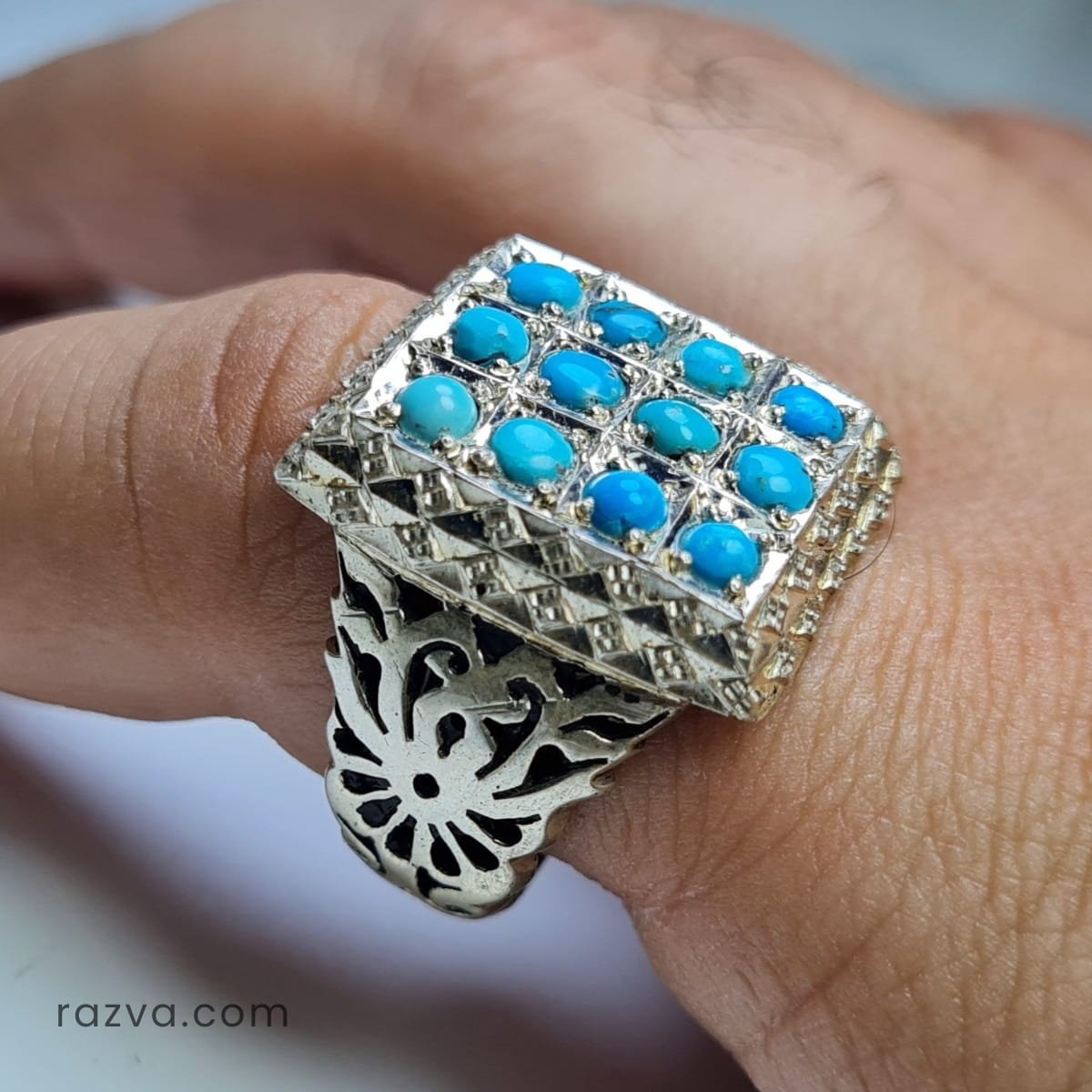 Chevalière homme en argent rectangulaire avec turquoises de Neyshabour